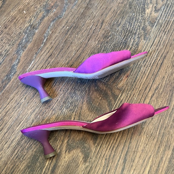 H&M Fuschia Sandals with kitten heel in size 35 - Picture 4 of 4